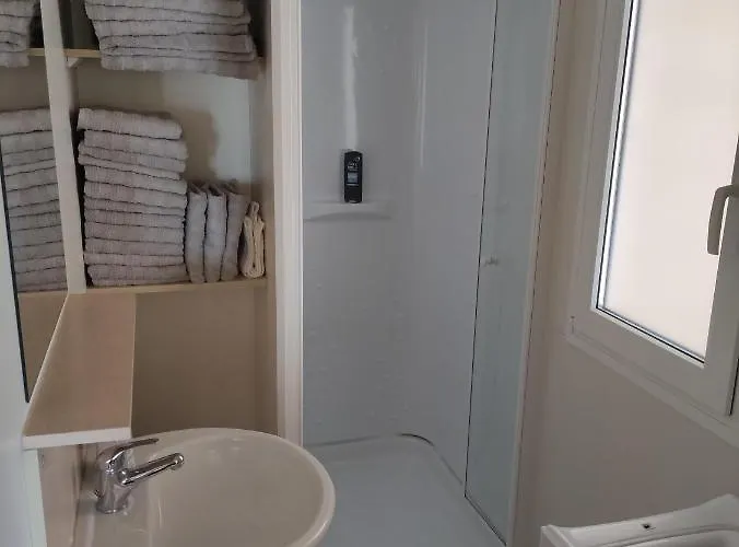 K9 Mobile Camp Imperial Vakantiepark Vodice