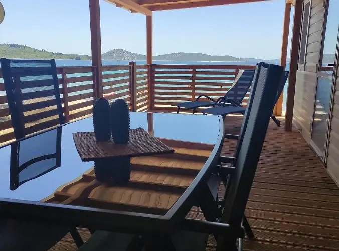 K9 Mobile Camp Imperial * Vodice