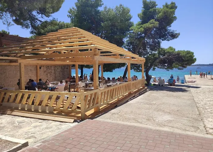 K9 Mobile Camp Imperial Vodice