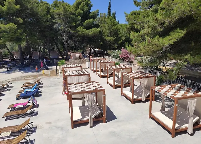 K9 Mobile Camp Imperial * Vodice