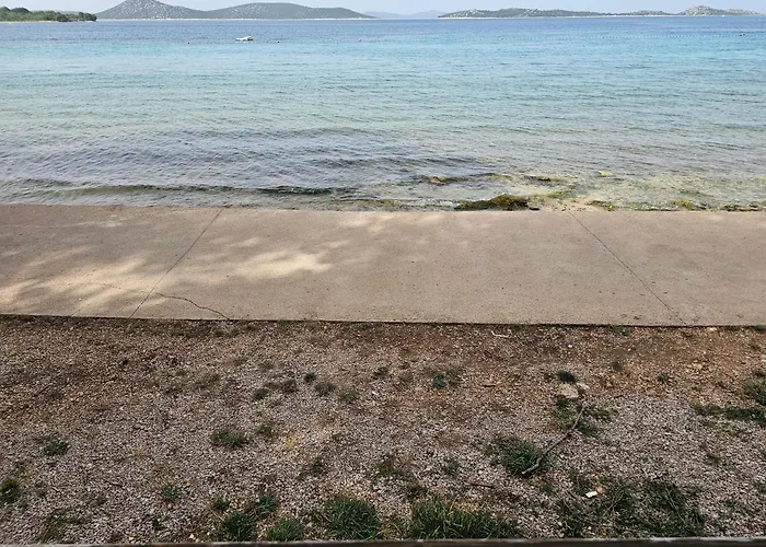 K9 Mobile Camp Imperial Vodice